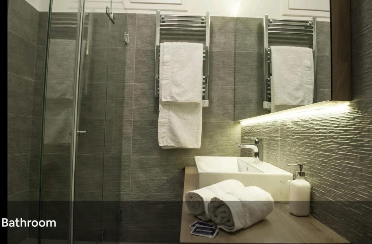 Syntagma Voulis Street Modern Apartment Атина Екстериор снимка